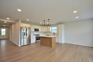 1037 Elderberry Rd, Oconomowoc, WI 53066 - Photo 12