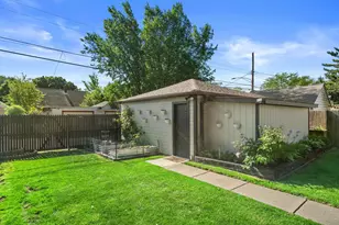2957 N 84th St, Milwaukee, WI 53222 - Photo 32