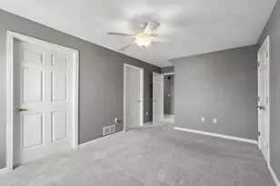 N16W26533 Tall Reeds Ln, Pewaukee, WI 53072 - Photo 20
