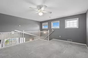 N16W26533 Tall Reeds Ln, Pewaukee, WI 53072 - Photo 10