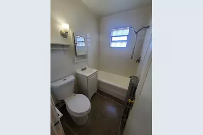 614  6th St, Racine, WI 53403 - Photo 18