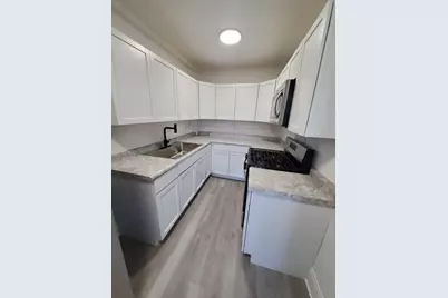 614  6th St, Racine, WI 53403 - Photo 24