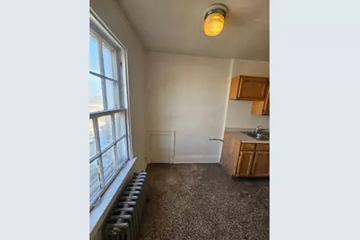 614  6th St, Racine, WI 53403 - Photo 6