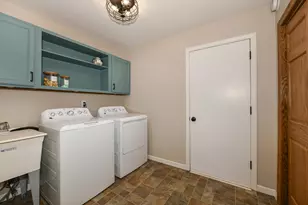 4100 W Fieldview Ct, Franklin, WI 53132 - Photo 26