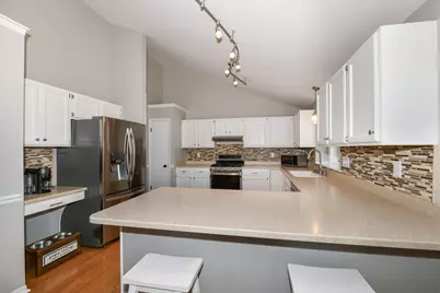 4100 W Fieldview Ct, Franklin, WI 53132 - Photo 20