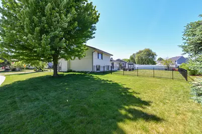 4100 W Fieldview Ct, Franklin, WI 53132 - Photo 36