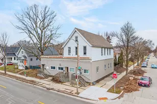600 E Locust Ave, Milwaukee, WI 53212 - Photo 2