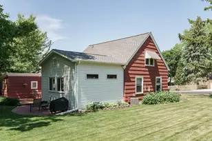 1315 Sunset Ave, Watertown, WI 53094 - Photo 4