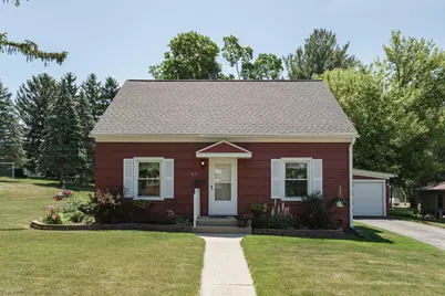 1315  Sunset Ave, Watertown, WI 53094 - Photo 2