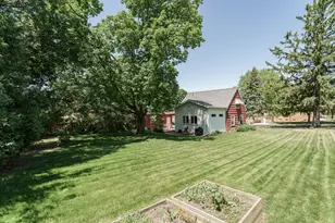 1315 Sunset Ave, Watertown, WI 53094 - Photo 6