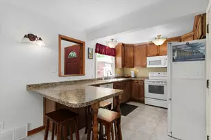 1315 Sunset Ave, Watertown, WI 53094 - Photo 14