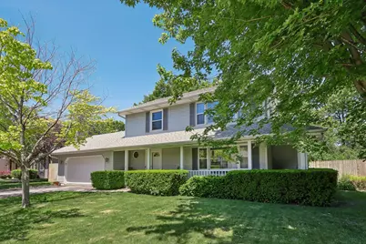 5728  Regency Hills Dr, Racine, WI 53406 - Photo 2