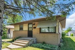 4941 N Sherman Blvd, Milwaukee, WI 53209 - Photo 1