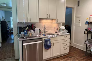 3132 N Shepard Ave, Milwaukee, WI 53211 - Photo 6