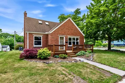 N46W5881  Spring St, Cedarburg, WI 53012 - Photo 2