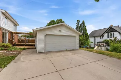 N46W5881  Spring St, Cedarburg, WI 53012 - Photo 4