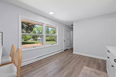 W226N8041  Longview Dr, Waukesha, WI 53089 - Photo 14