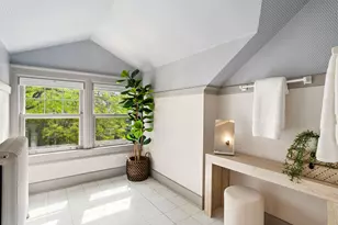 3053 N Summit Ave, Milwaukee, WI 53211 - Photo 58