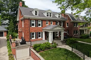 3053 N Summit Ave, Milwaukee, WI 53211 - Photo 2