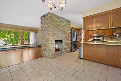 N89W17089  Highland Ct, Menomonee Falls, WI 53051 - Photo 14