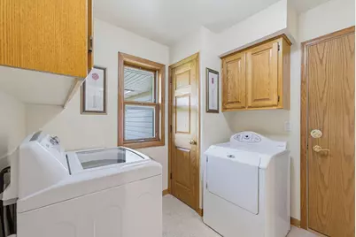 W329N4063  High Hill Ct, Nashotah, WI 53058 - Photo 32