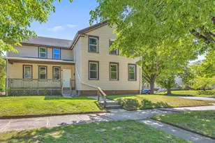933 St Clair Ave, Sheboygan, WI 53081 - Photo 1