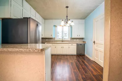 209 S Washington St, Watertown, WI 53094 - Photo 8