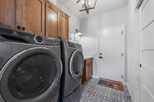 7519 S 50th Ct, Franklin, WI 53132 - Photo 28