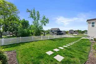 7519 S 50th Ct, Franklin, WI 53132 - Photo 36