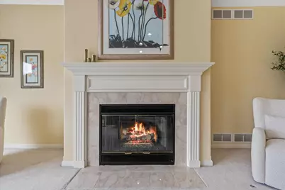 219  Muirfield Ct, North Prairie, WI 53153 - Photo 8