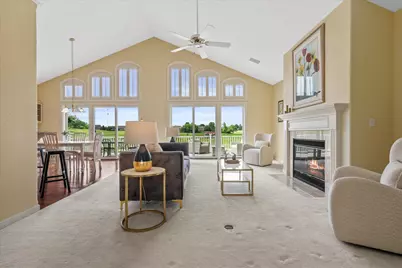 219  Muirfield Ct, North Prairie, WI 53153 - Photo 6