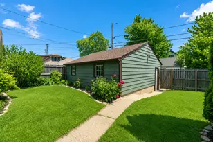 2328 S 59th St, West Allis, WI 53219 - Photo 26