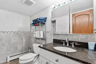 1819 W Mallory Ave, Milwaukee, WI 53221 - Photo 32