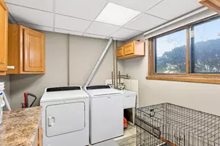 1819 W Mallory Ave, Milwaukee, WI 53221 - Photo 34