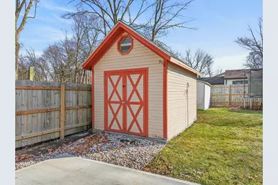 1819 W Mallory Ave, Milwaukee, WI 53221 - Photo 36