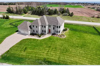 3268  Bay Hill Rd, Port Washington, WI 53074 - Photo 2