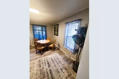 2010  Lincoln St, Two Rivers, WI 54241 - Photo 20