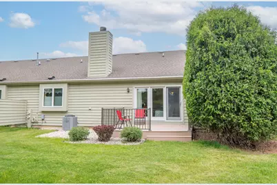 N97W17905  Mulberry Ct #D-34, Germantown, WI 53022 - Photo 22