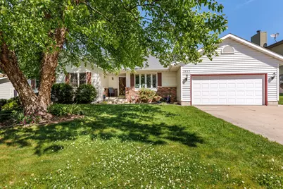 3625  Bentwood Pl, La Crosse, WI 54601 - Photo 2