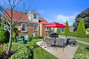 3321 W Oklahoma Ave, Milwaukee, WI 53215 - Photo 10