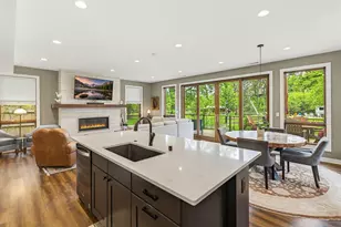 34215 Venice Park Rd, Delafield, WI 53018 - Photo 16