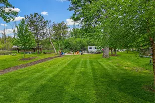 34215 Venice Park Rd, Delafield, WI 53018 - Photo 46