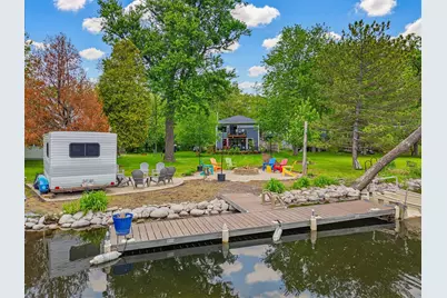 34215  Venice Park Rd, Delafield, WI 53018 - Photo 1