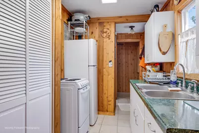 N4550 E Shore Place Rd, Oakland, WI 53523 - Photo 12