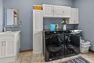 W5574 Briarwood Rd, Sugar Creek, WI 53121 - Photo 22