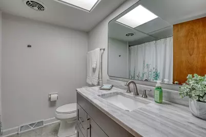 2818  Peninsula Ave, Delafield, WI 53018 - Photo 24