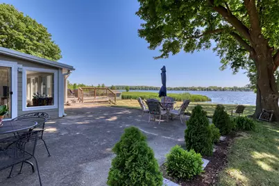 2818  Peninsula Ave, Delafield, WI 53018 - Photo 30