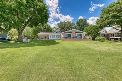 2818  Peninsula Ave, Delafield, WI 53018 - Photo 28