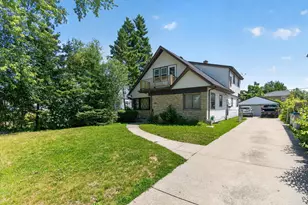 5936 N 84th St, Milwaukee, WI 53225 - Photo 2