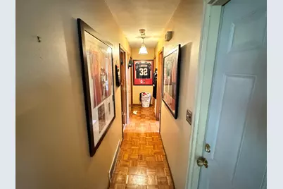 5936 N 84th St, Milwaukee, WI 53225 - Photo 8